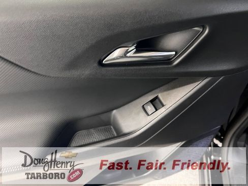 New 2026 Chevrolet Equinox LT w/ Convenience Package II image 35