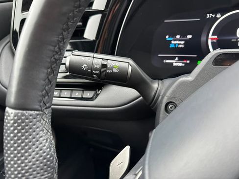 Used 2024 Lexus TX 500h AWD image 18