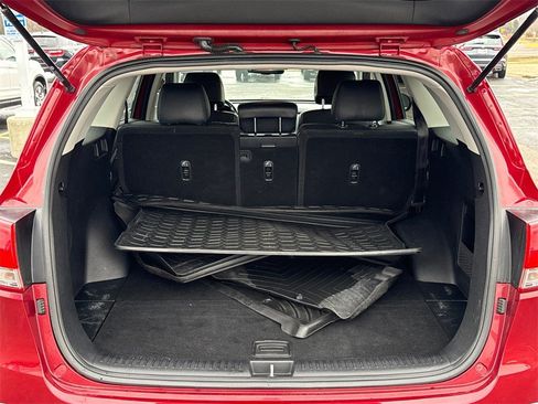 Used 2017 Kia Sorento LX w/ LX Convenience Package image 14