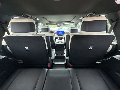 Used 2023 Toyota Sequoia Capstone image 14