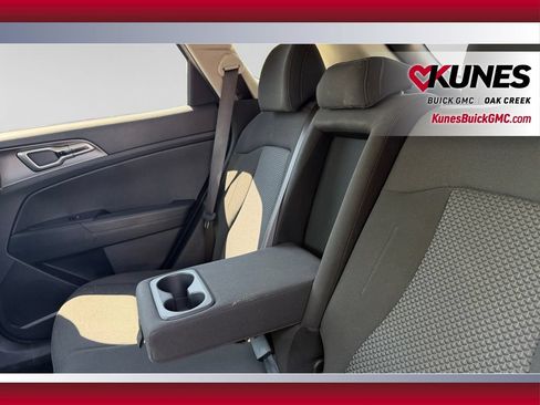 Used 2026 Kia Sportage LX FWD image 35