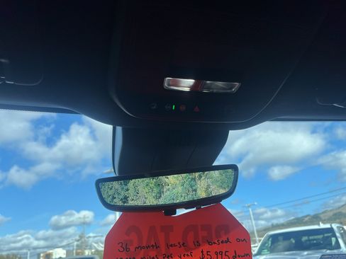 Used 2024 Chevrolet Silverado EV RST image 21