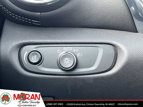 Used 2024 Chevrolet Blazer LT w/ LPO, Black Grille Bar Package image 27