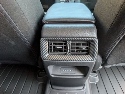 Used 2024 Honda CR-V EX image 7