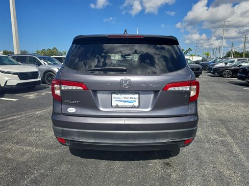 Used 2020 Honda Pilot LX image 3