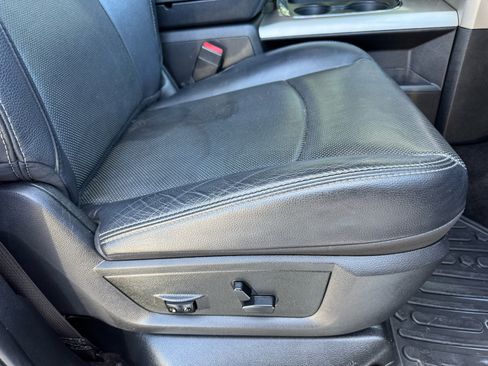 Used 2017 RAM 2500 Laramie w/ Sport Appearance Group image 40