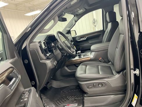 New 2026 Chevrolet Silverado 1500 RST w/ Convenience Package II AWD/4WD image 19