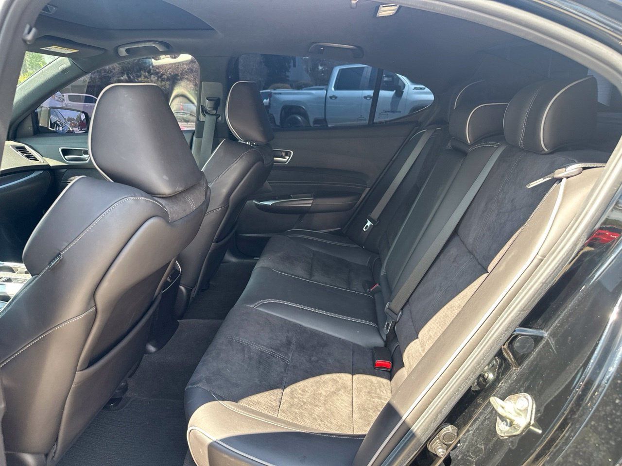 Used 2020 Acura TLX w/ A-SPEC Package FWD image 23