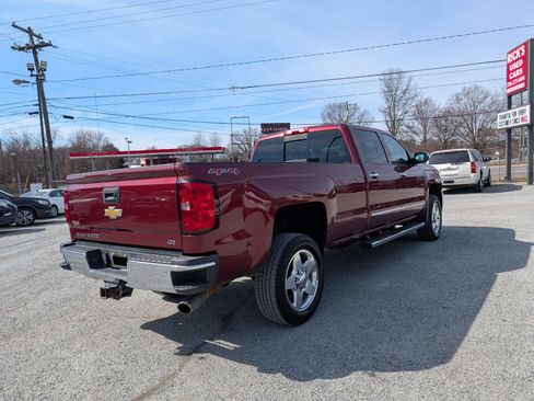 Used 2015 Chevrolet Silverado 2500 LTZ image 6