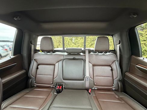 Used 2024 GMC Sierra 1500 Denali image 3