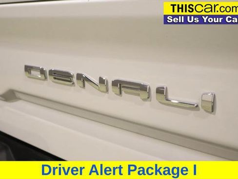Used 2023 GMC Sierra 2500 Denali w/ Denali Ultimate Package AWD/4WD image 15
