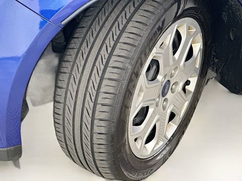 Used 2012 Ford Focus SE FWD image 24