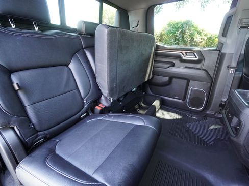 Used 2022 Chevrolet Silverado 1500 RST w/ Convenience Package II AWD/4WD image 34