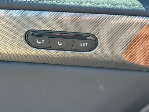 New 2026 INFINITI QX60 Luxe w/ Family Package image 15