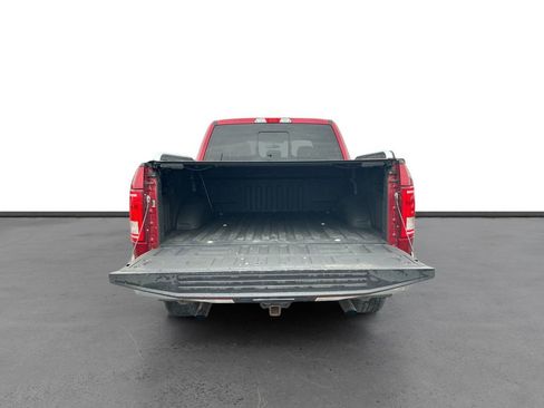 Used 2016 Ford F150 XLT w/ Equipment Group 302A Luxury AWD/4WD image 24