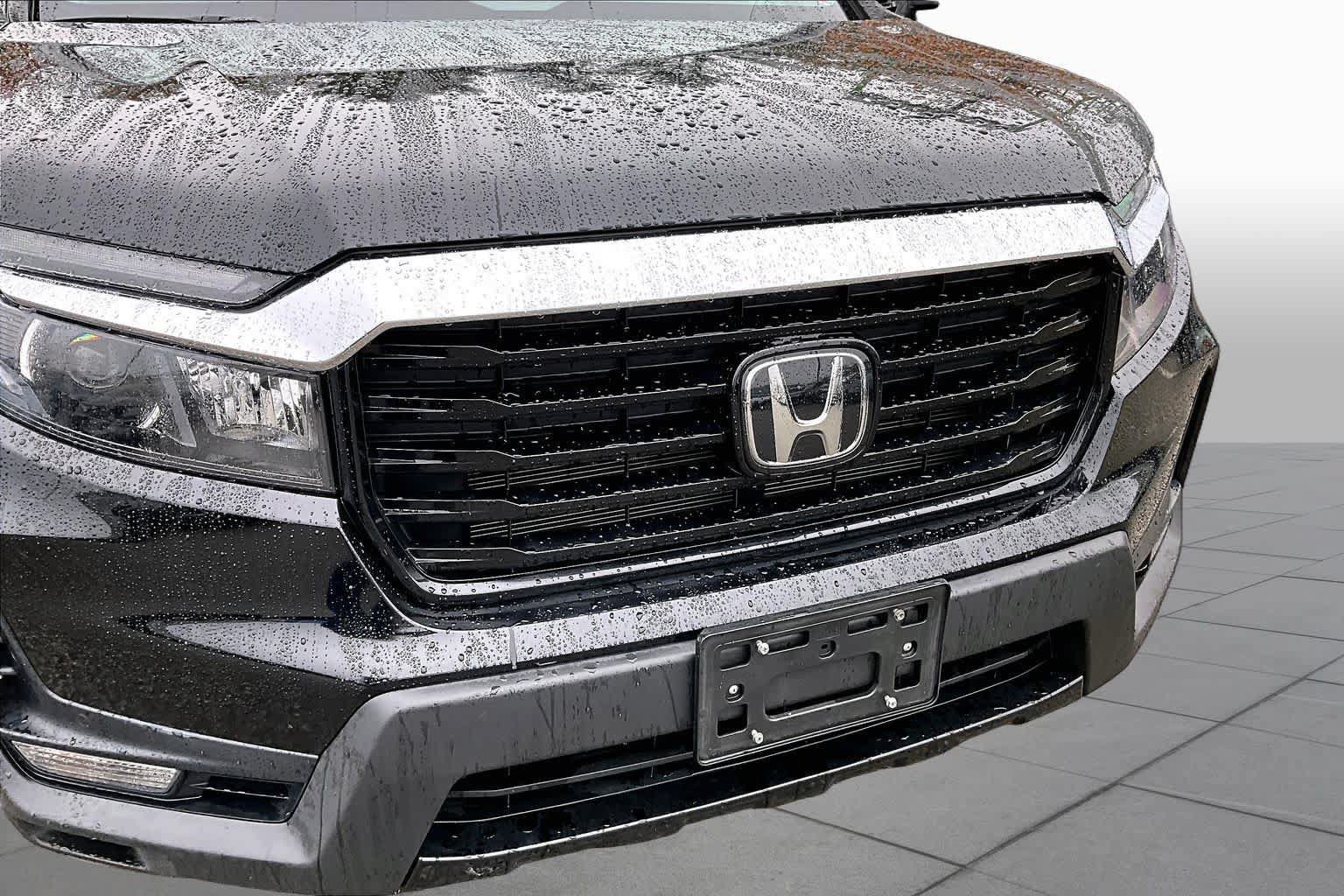 Used 2023 Honda Ridgeline RTL-E image 32