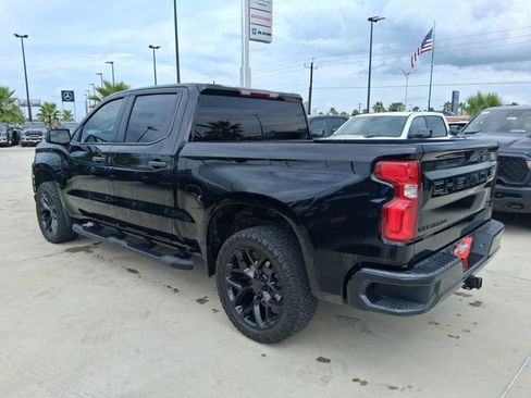 Used 2022 Chevrolet Silverado 1500 Custom w/ LPO, Dark Essentials Package RWD image 5