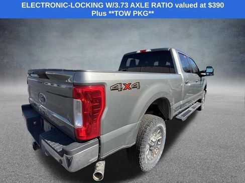 Used 2019 Ford F250 XLT w/ XLT Premium Package image 5