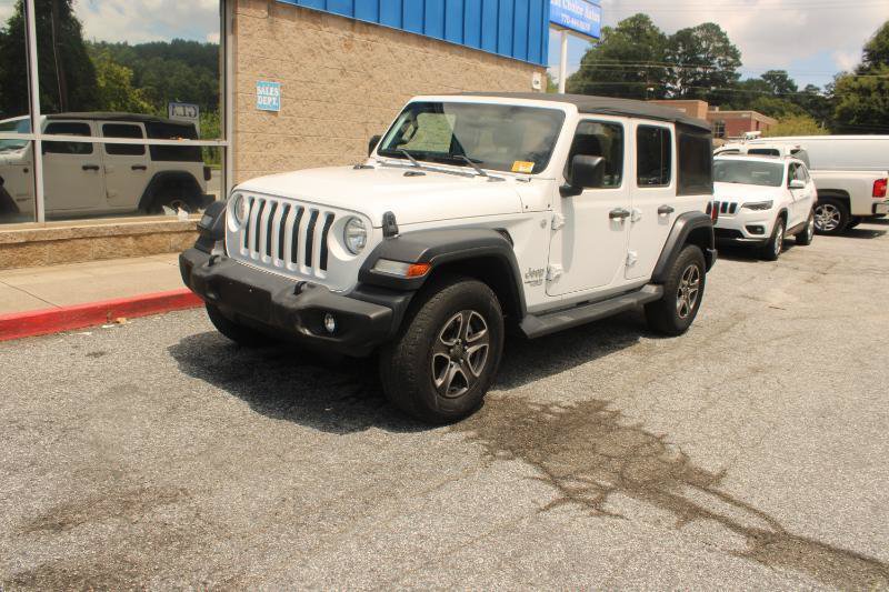 Used 2018 Jeep Wrangler Unlimited Sport S AWD/4WD image 3