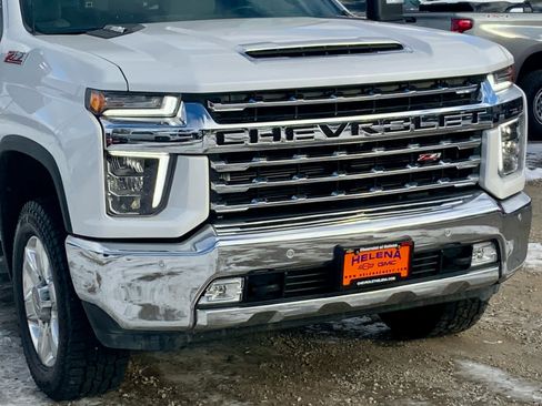 Used 2024 Chevrolet Silverado 2500 High Country image 8