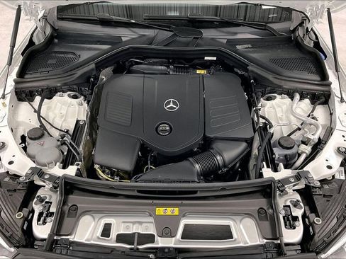 New 2026 Mercedes-Benz GLC 300 image 16