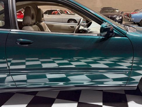Used 2000 Acura Integra GS-R FWD image 21