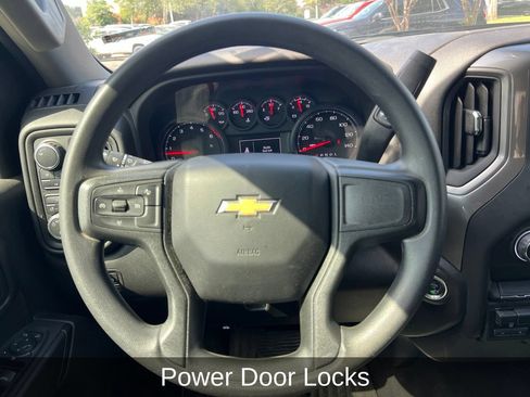 Used 2025 Chevrolet Silverado 2500 Custom w/ Z71 Off-Road Package AWD/4WD image 15
