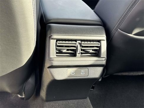 Certified 2025 Honda Accord EX-L image 10