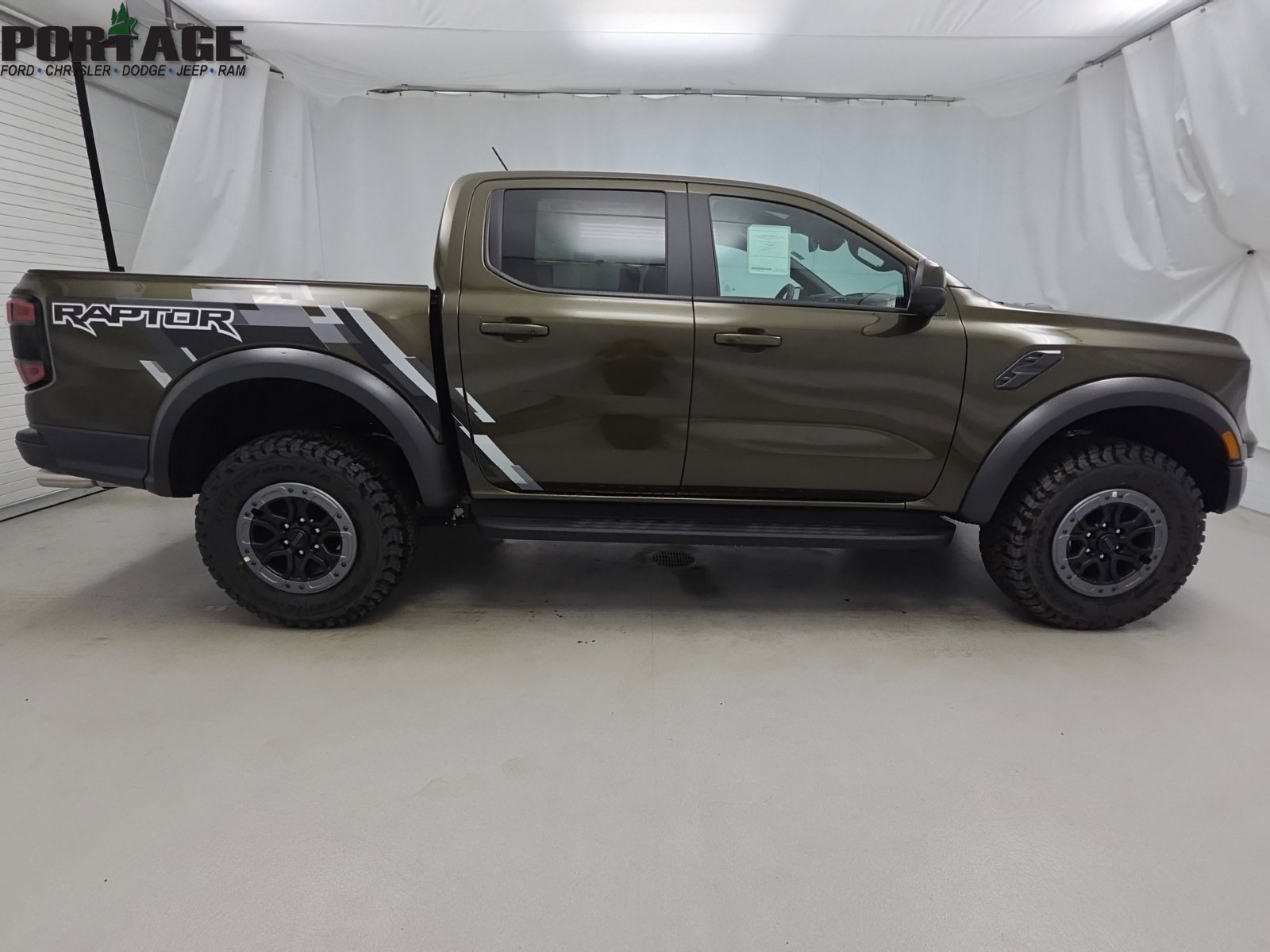 New 2026 Ford Ranger Raptor AWD/4WD image 8