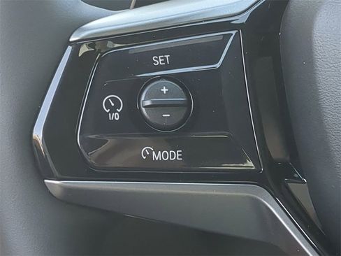 New 2026 BMW 530i 530i w/ Premium Package image 24