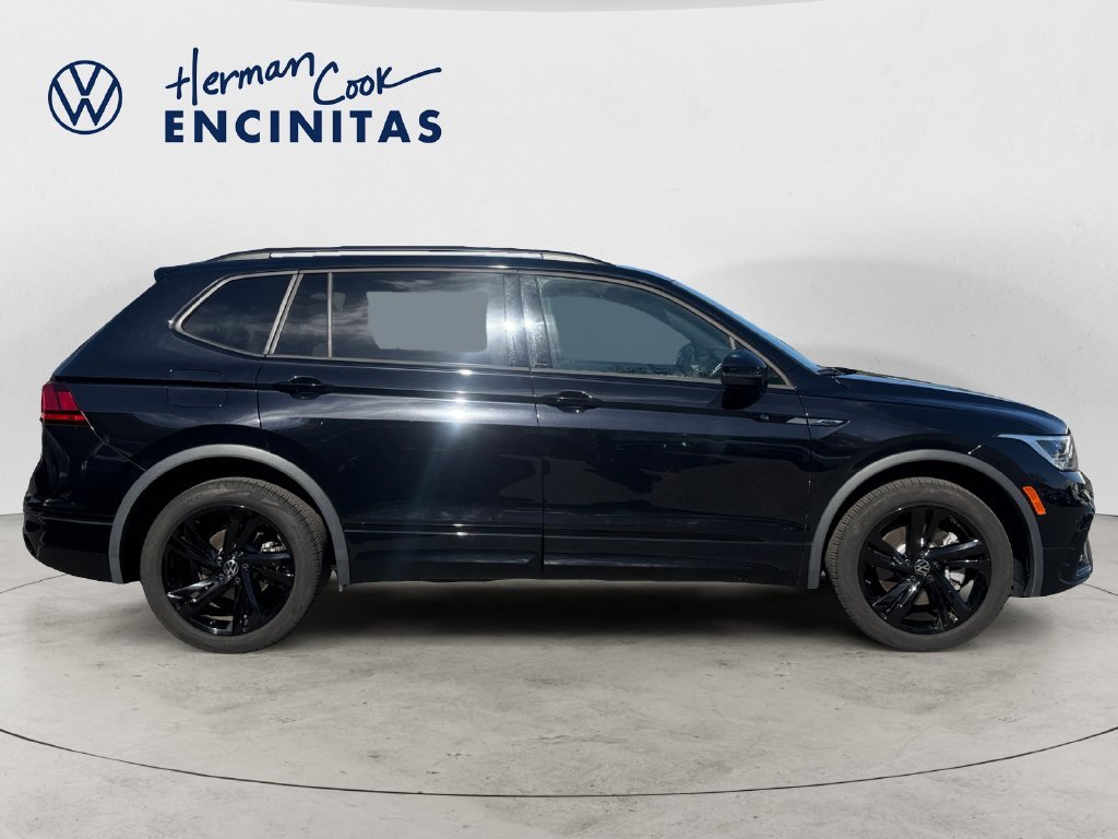 Certified 2024 Volkswagen Tiguan SE R-Line FWD image 6