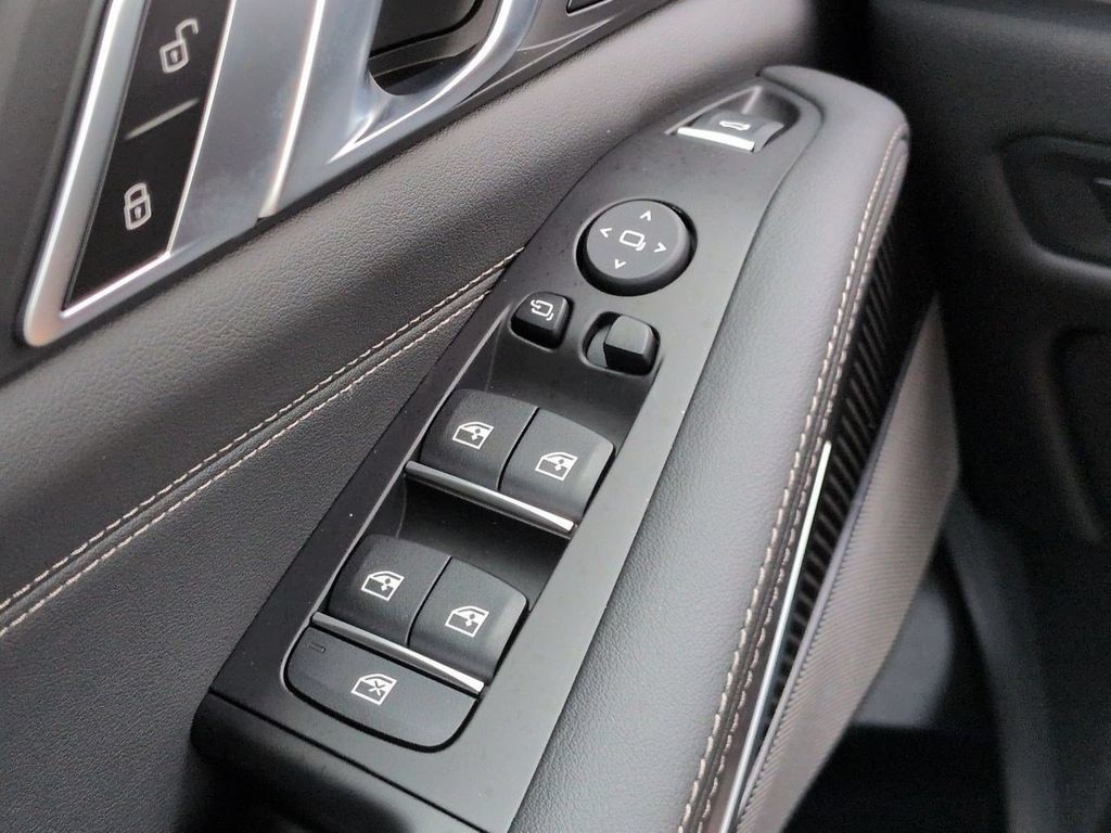 New 2026 BMW X5 M60i AWD/4WD image 25