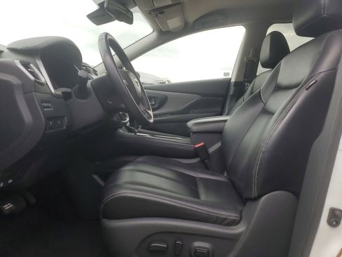Used 2023 Nissan Murano SV image 8