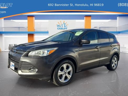 Used 2016 Ford Escape SE FWD image 1