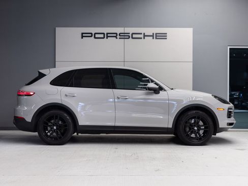 Certified 2021 Porsche Cayenne S AWD/4WD image 8