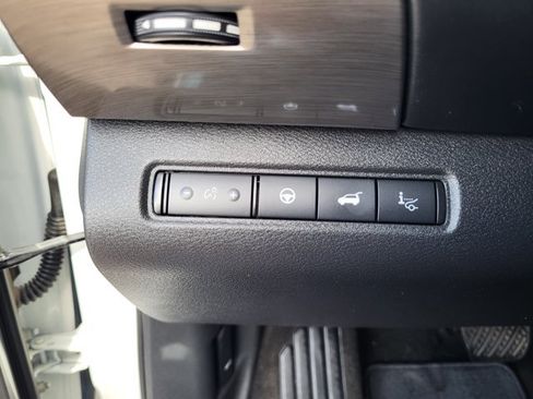 Certified 2024 Nissan Pathfinder Platinum AWD/4WD image 20