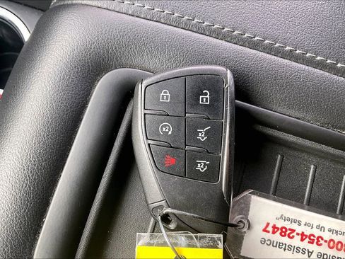 Used 2024 Chevrolet Tahoe LT image 36