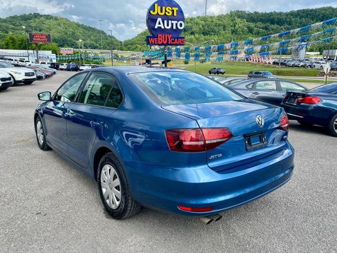 Used 2016 Volkswagen Jetta S FWD image 5