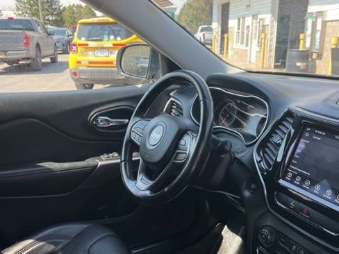 Used 2020 Jeep Cherokee Limited AWD/4WD image 68