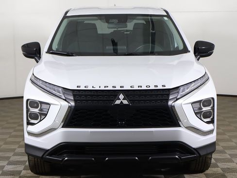 Used 2024 Mitsubishi Eclipse Cross LE image 8