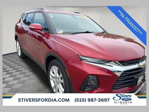 Used 2020 Chevrolet Blazer LT w/ Sound & Technology Package AWD/4WD image 1
