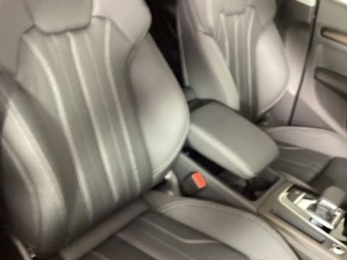 Certified 2025 Audi Q5 2.0T Premium Plus w/ Premium Plus Package image 21