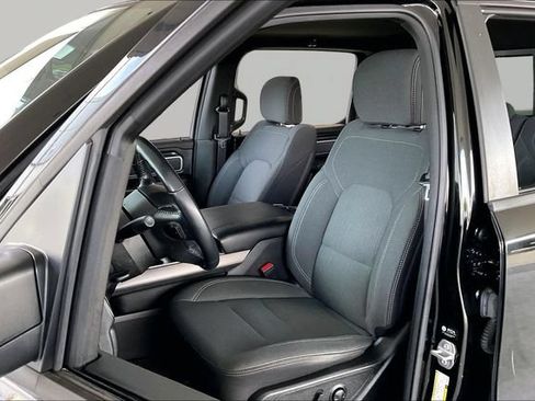 Used 2022 RAM 1500 Big Horn AWD/4WD image 15