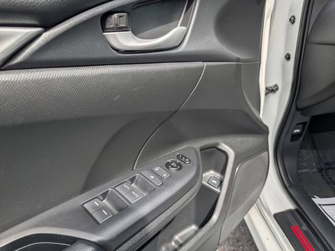 Used 2019 Honda Civic Sport image 15
