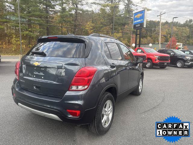 Used 2022 Chevrolet Trax LT w/ LT Convenience Package AWD/4WD image 4