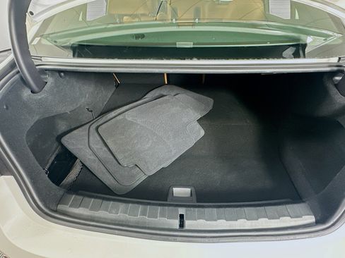 Used 2023 BMW 330e xDrive image 30