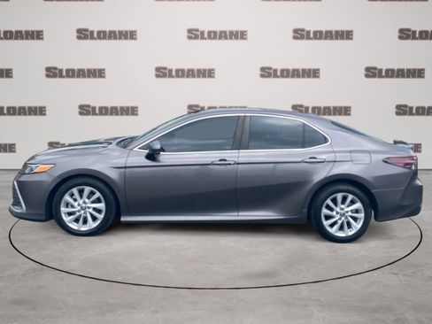 Used 2023 Toyota Camry LE FWD image 2