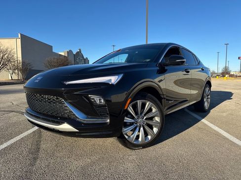 Used 2024 Buick Envista Avenir image 1