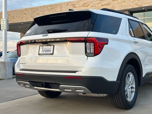 New 2026 Ford Explorer Active w/ Active Comfort Package image 54