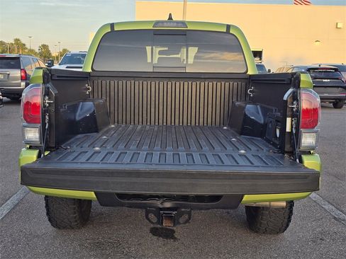 Used 2023 Toyota Tacoma TRD Sport image 13